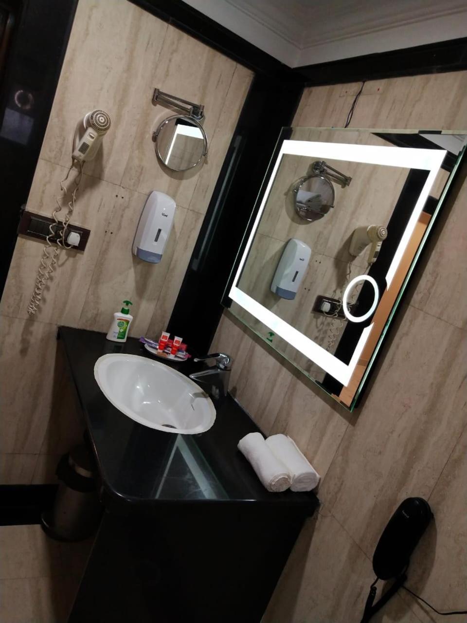 Hotel Baidyanath 데오가르 외부 사진